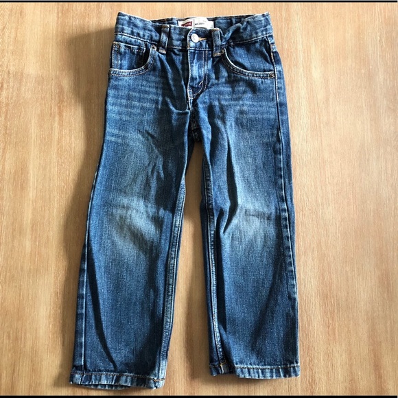 🆕 Listing!!! 2 pairs of Levi’s - Picture 4 of 8
